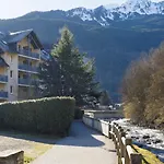 公寓式酒店 Pierre & Les Rives De L'aure 圣拉里苏朗