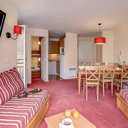 Aparthotel Pierre & Les Rives De L'aure 3*