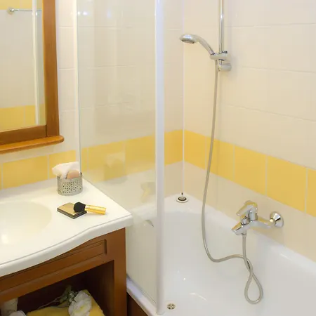 Pierre & Les Rives De L'aure Saint-Lary-Soulan