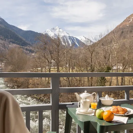 Apart Otel Pierre & Les Rives De L'aure 3*