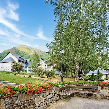 Pierre & Les Rives De L'aure 3*