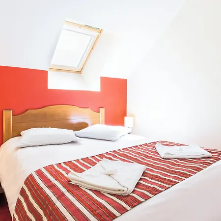 Pierre & Les Rives De L'aure 3*