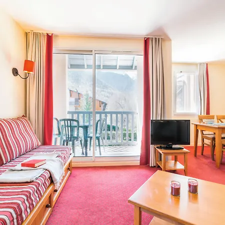 Apart Otel Pierre & Les Rives De L'aure 3*