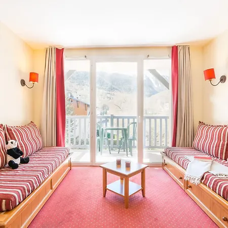 Apart Otel Pierre & Les Rives De L'aure 3*