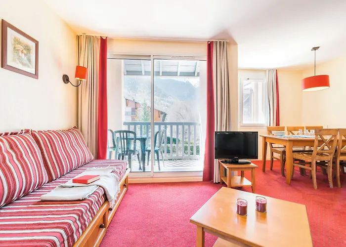 Aparthotel Résidence Pierre&vacances Les Rives De L'aure 3*