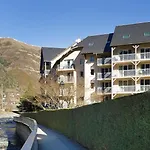 Pierre & Les Rives De L'aure Apart Otel 3*