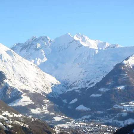 公寓式酒店 Pierre & Les Rives De L'aure 3*