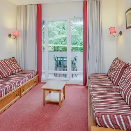 Pierre & Les Rives De L'aure 圣拉里苏朗