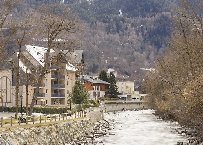 Pierre & Les Rives De L'aure Aparthotel Saint-Lary-Soulan